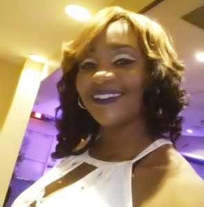 Meet your Posher, Felicia